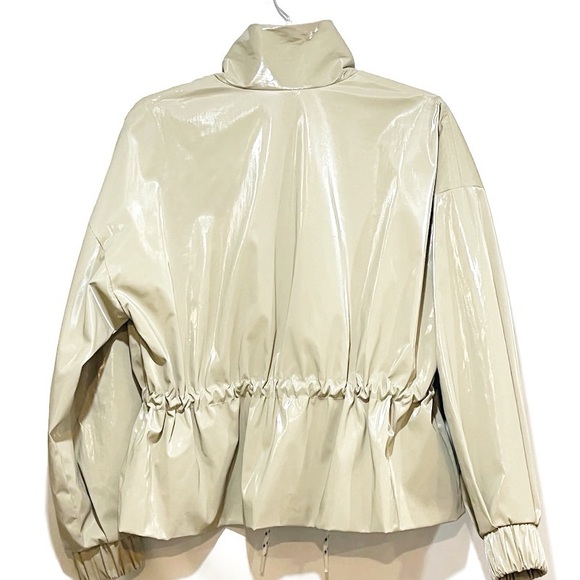 MICHI ARES GLOSS HIGH COLLAR UTILITY JACKET. LUXURY PERFORMANCE ATHLETIC WEAR. - Picture 6 of 16